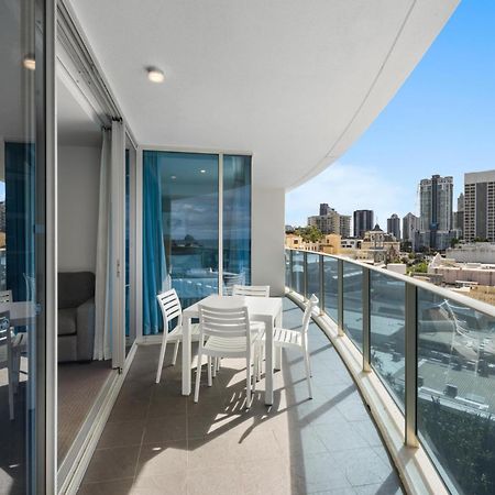 H-Residences Private Apartments - Hosted By Coastal Letting Гоулд Коуст Екстериор снимка