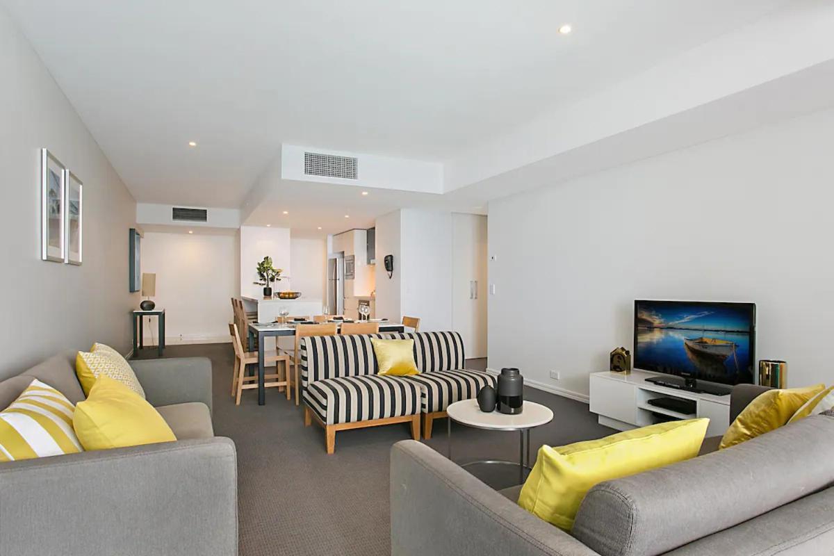 H-Residences Private Apartments - Hosted By Coastal Letting Гоулд Коуст Екстериор снимка