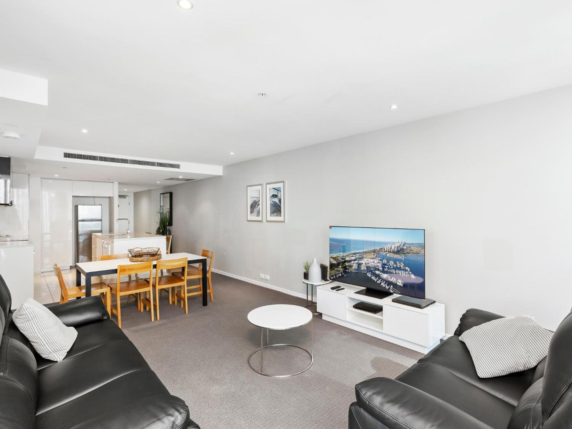 H-Residences Private Apartments - Hosted By Coastal Letting Гоулд Коуст Екстериор снимка