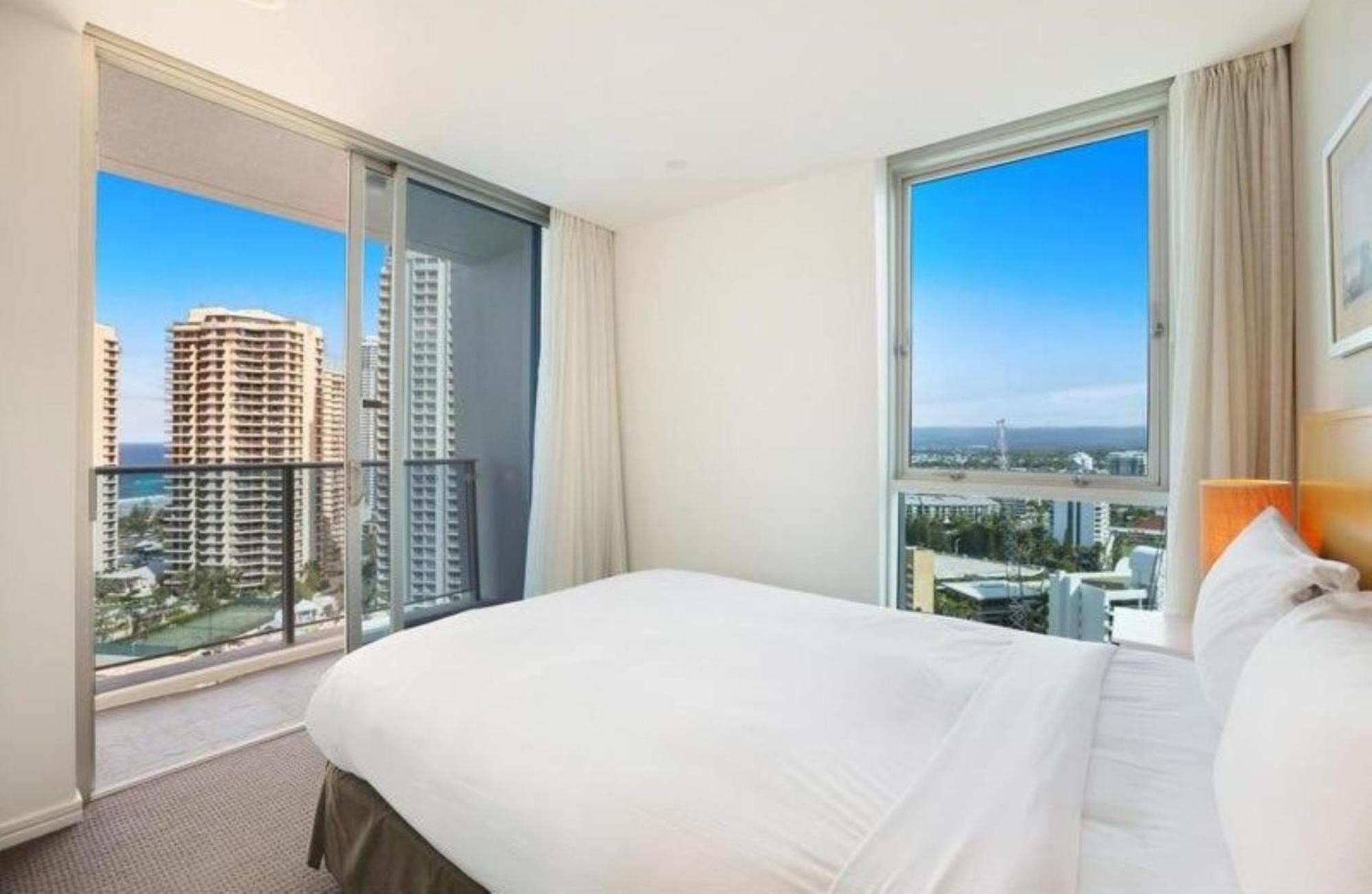 H-Residences Private Apartments - Hosted By Coastal Letting Гоулд Коуст Екстериор снимка