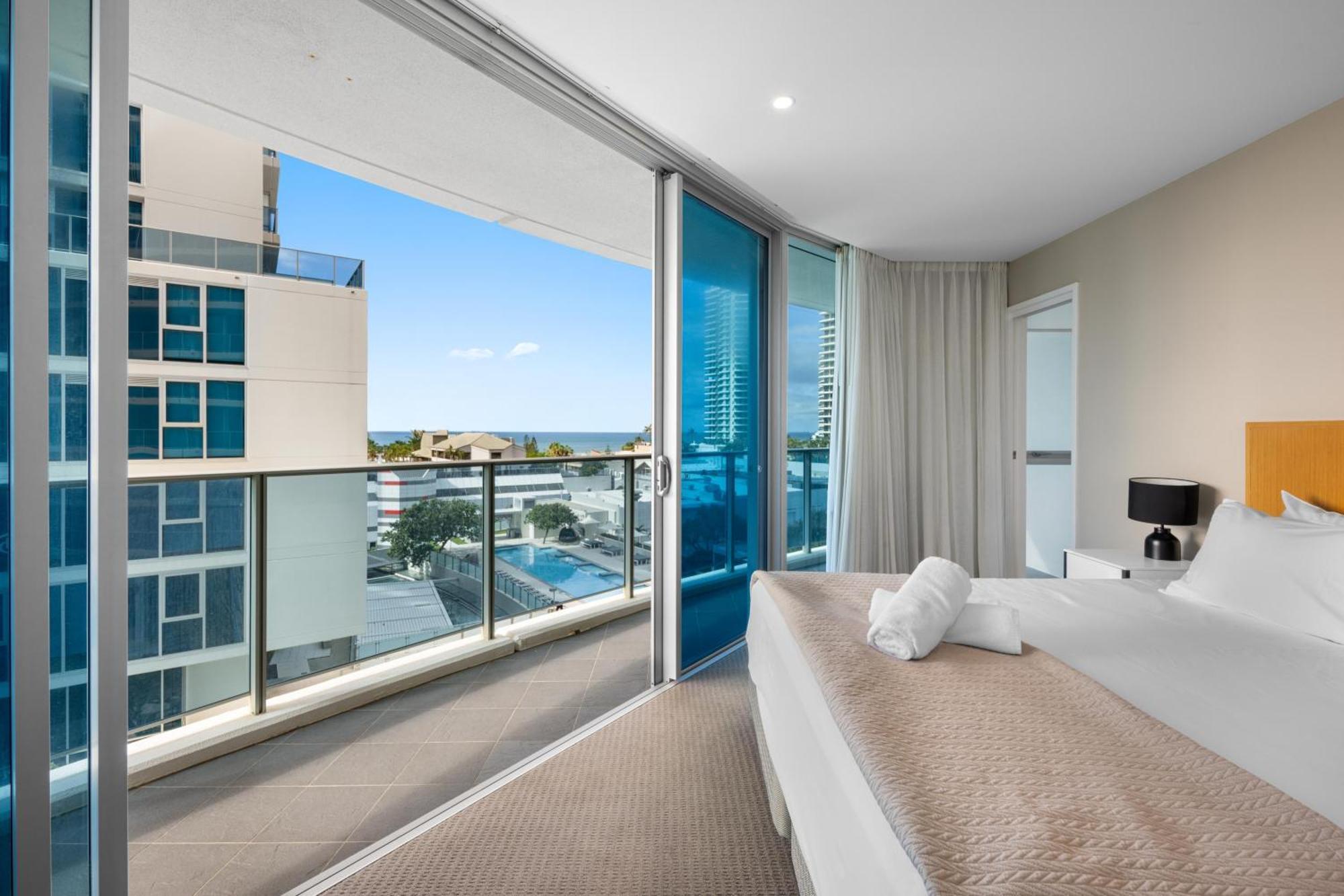 H-Residences Private Apartments - Hosted By Coastal Letting Гоулд Коуст Екстериор снимка