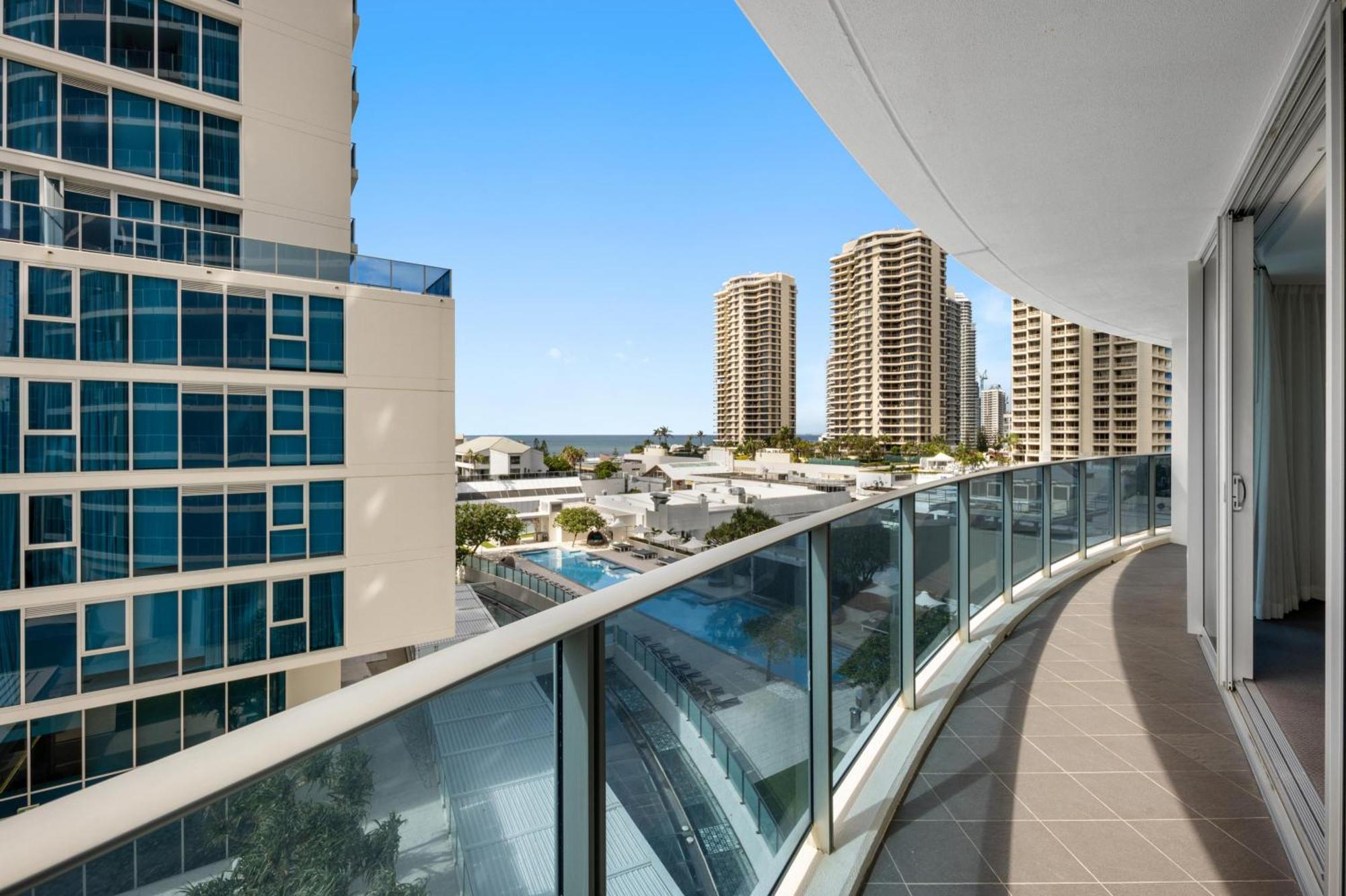 H-Residences Private Apartments - Hosted By Coastal Letting Гоулд Коуст Екстериор снимка