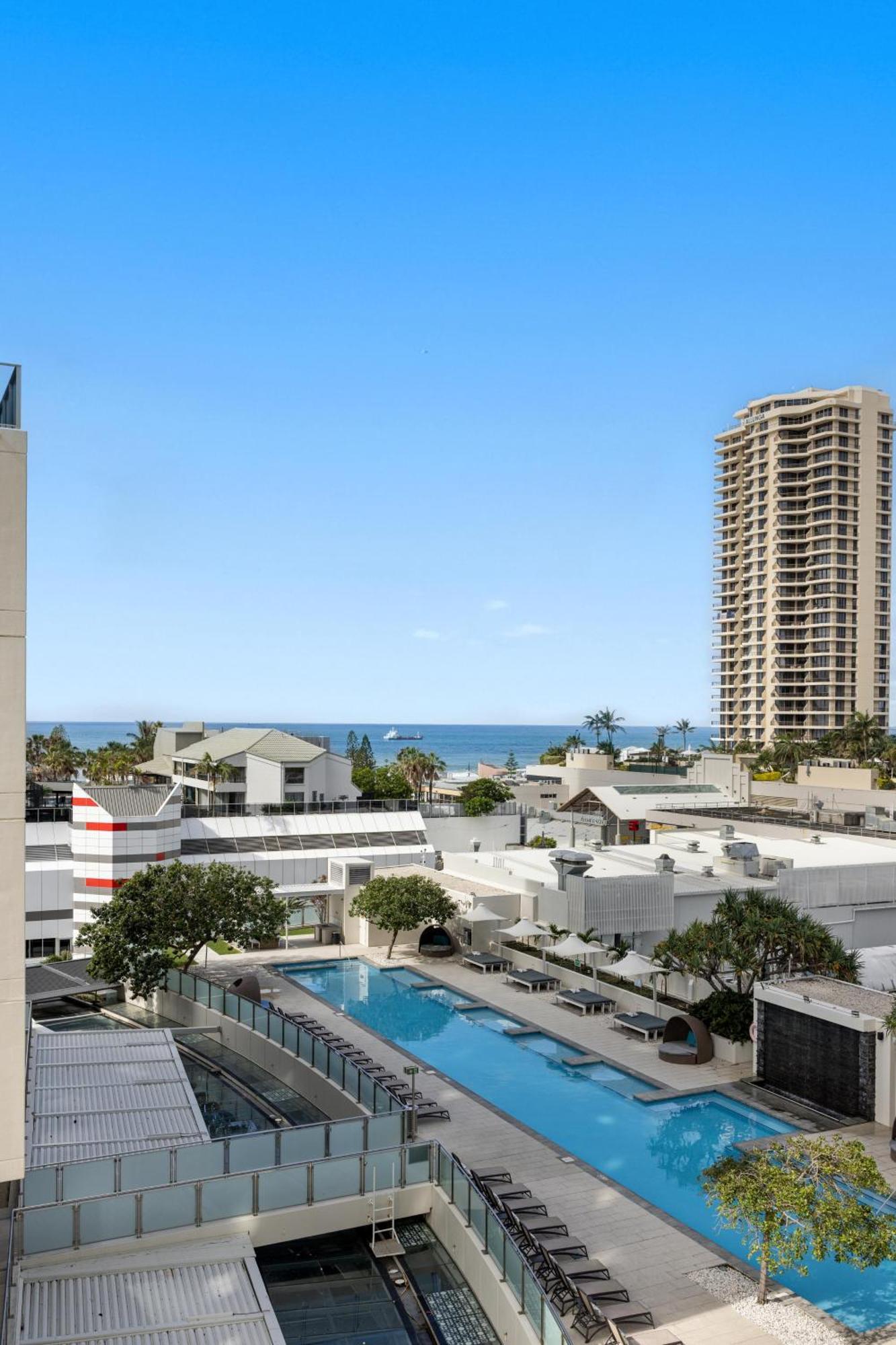 H-Residences Private Apartments - Hosted By Coastal Letting Гоулд Коуст Екстериор снимка